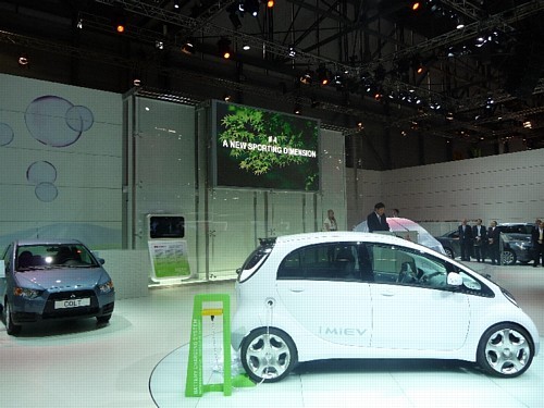Mitsubishi i-MIEV - Elektrycznie w przyszłość