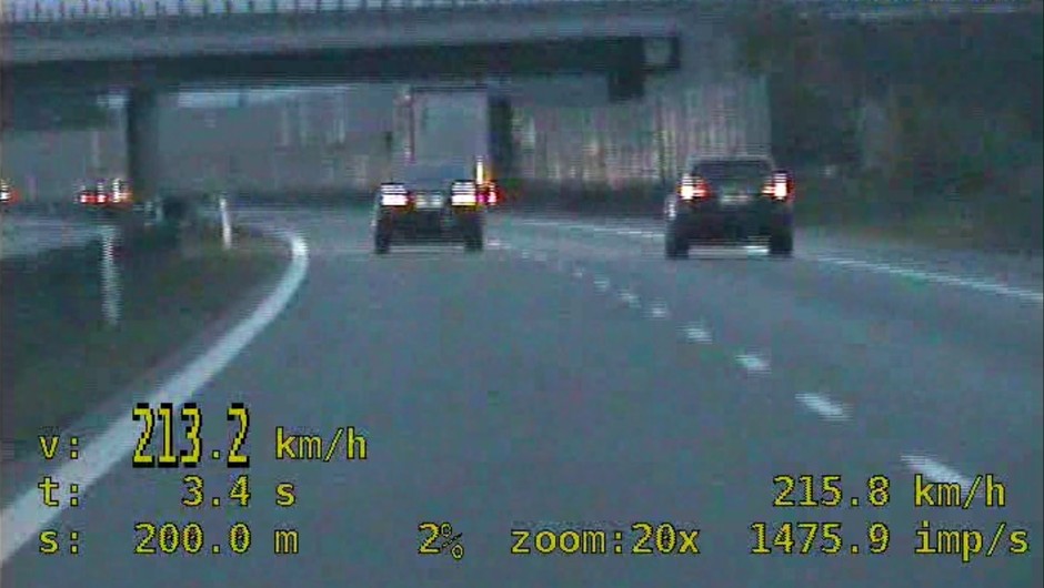 21-latek przekroczył prędkość i stracił prawo jazdy na A1