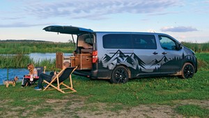 Kamper Toyoty z zabudową Escape Box