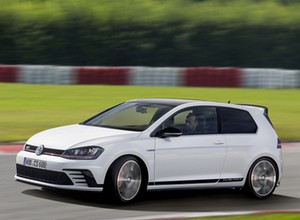 Volkswagen Golf GTI Clubsport w polskich salonach
