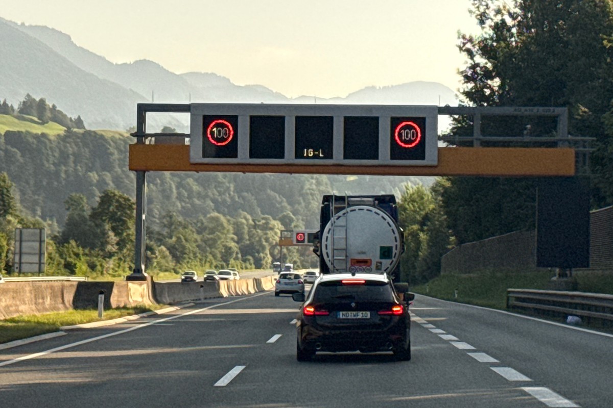 Samochodem za granicę? Uważaj na ograniczenia prędkości IG-L. Tak, Ciebie też dotyczą!
