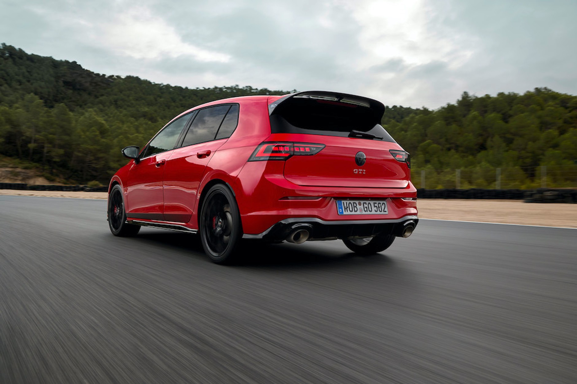 VW Golf GTI Edition 50