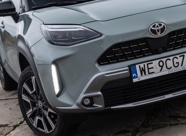 Ubezpieczenie Toyoty już nie jest tanie. Niespodziewany efekt hybryd