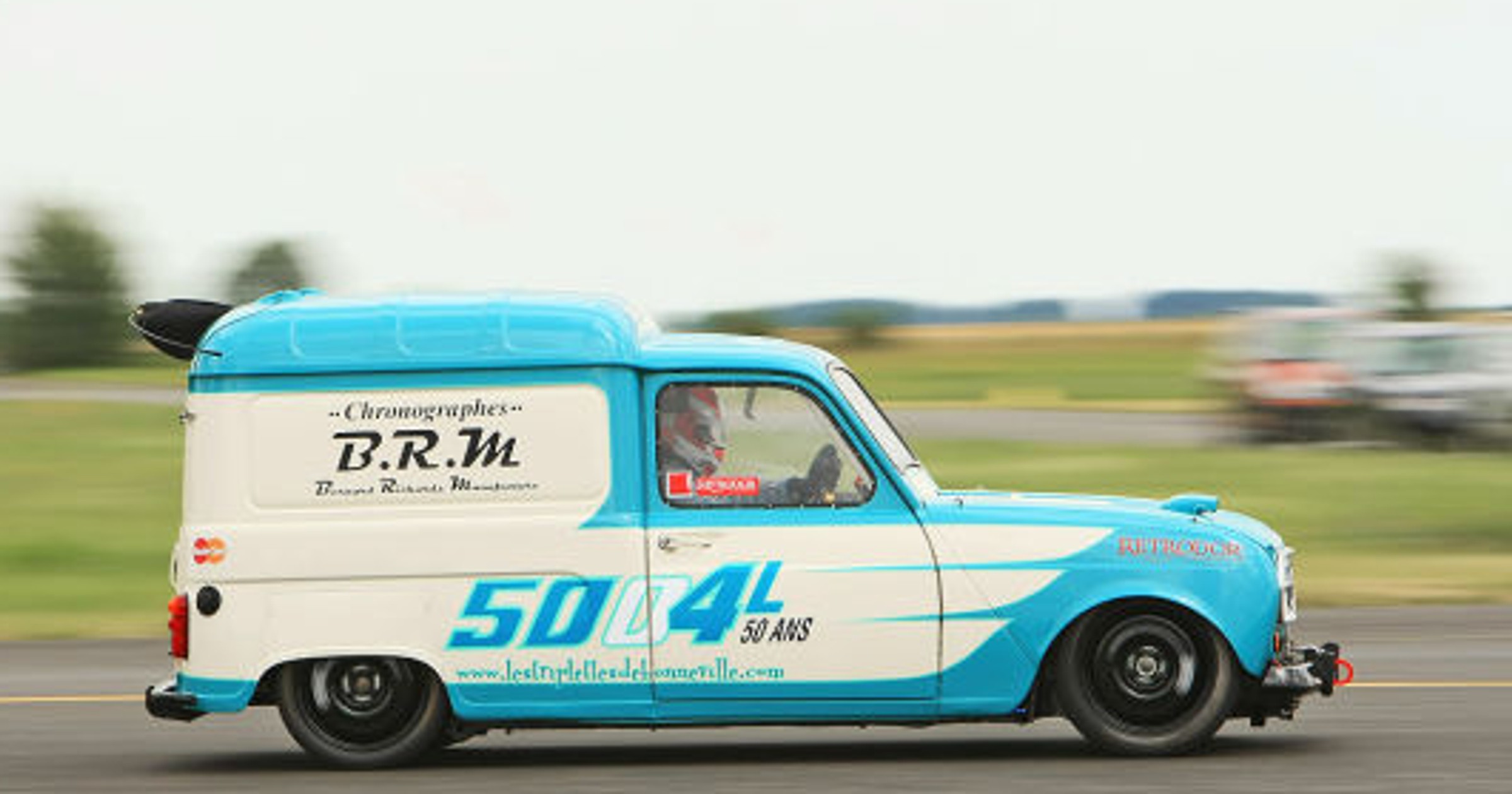 Najszybsze Renault R4 na świecie?