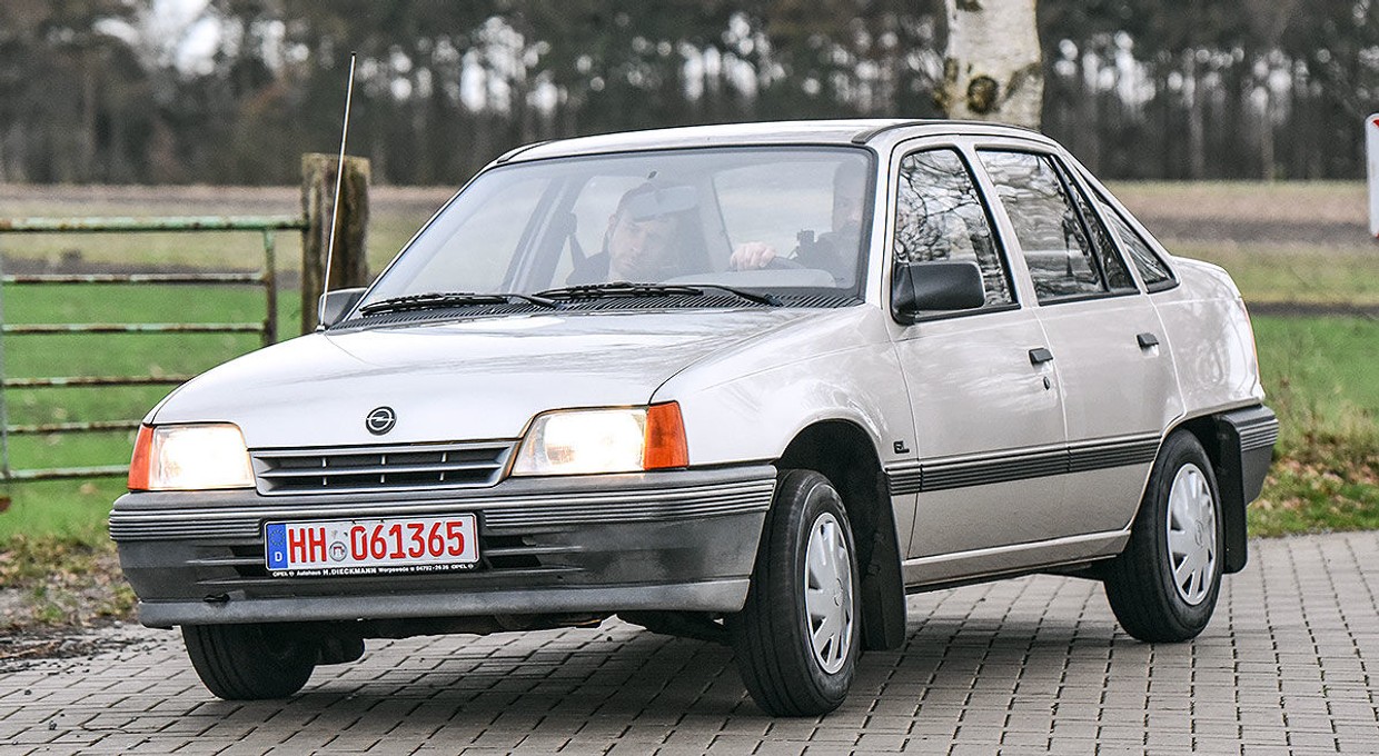 Niemiec nie płacze i sprzedaje, czyli nowy Opel Kadett za 17 tys. zł