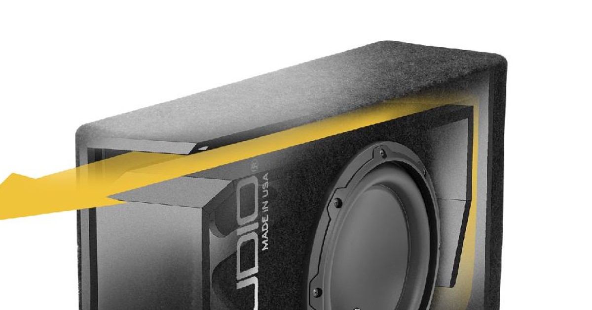 Amerykanie z JL Audio chwalą się, że długo pracowali nad projektem portu bass refleks a także nad zwiększeniem pojemności obudowy. 