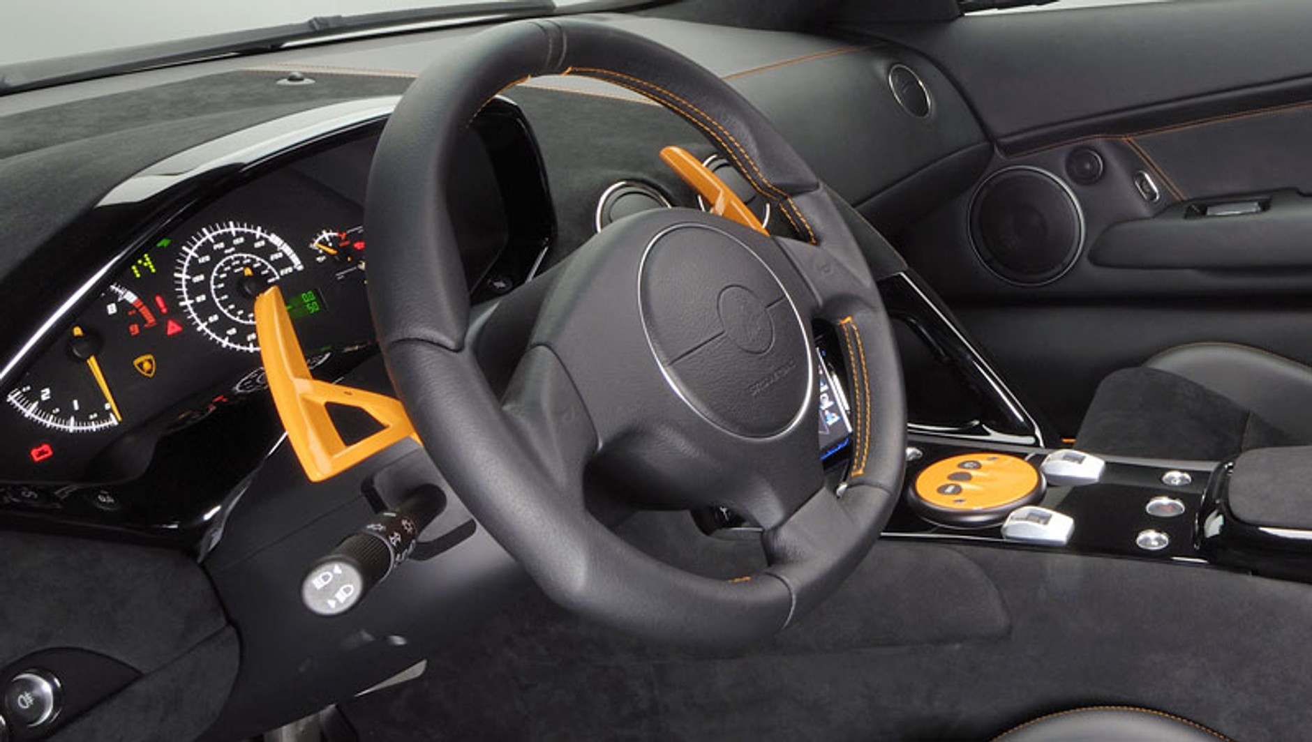 Lamborghini Murcielago LP 650-4 Roadster – pierwsze oficjalne zdjęcia