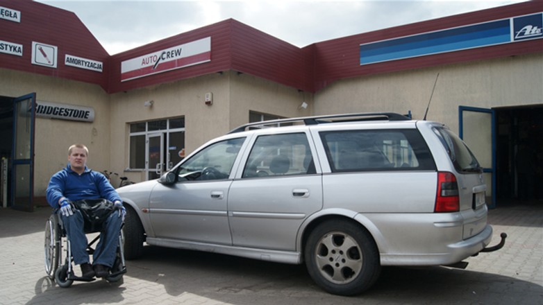 Naprawimy Ci auto - Opel Vectra z luzami w przekładni kierowniczej