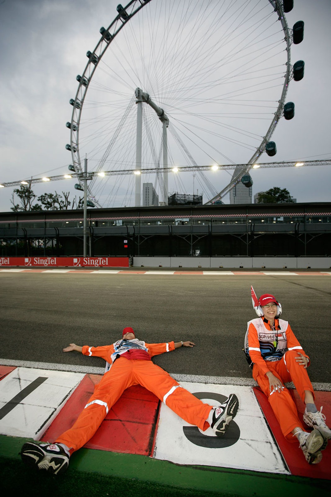 Grand Prix Singapuru 2009: sukces Hamiltona - fotogaleria Jiři Křenek