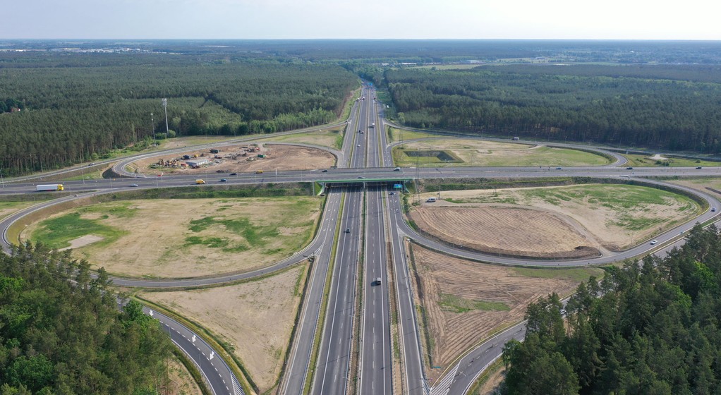 Węzeł na połączeniu autostrady A6 i drogi krajowej 10
