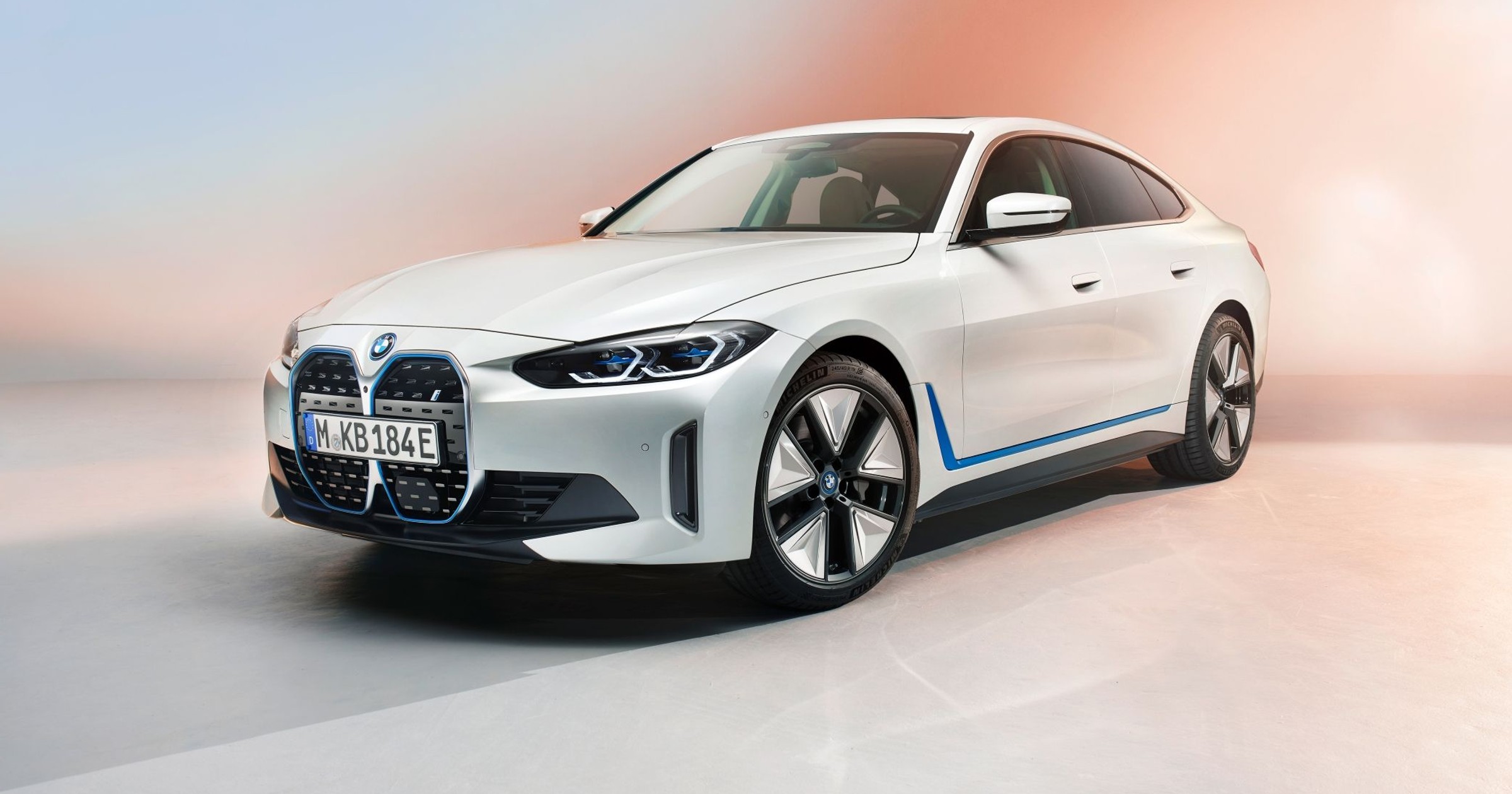 BMW i4