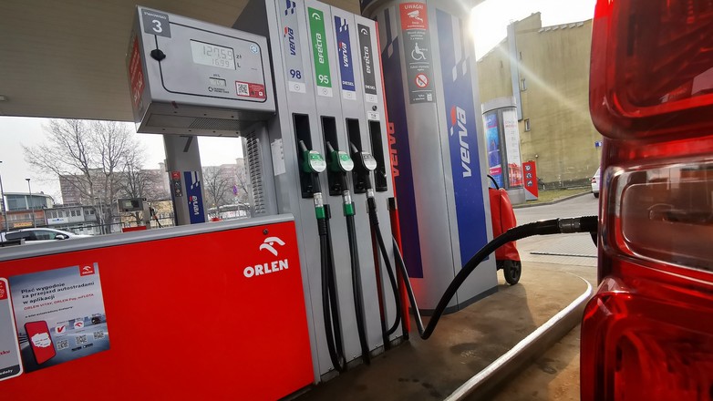 Tankowanie na stacji Orlen