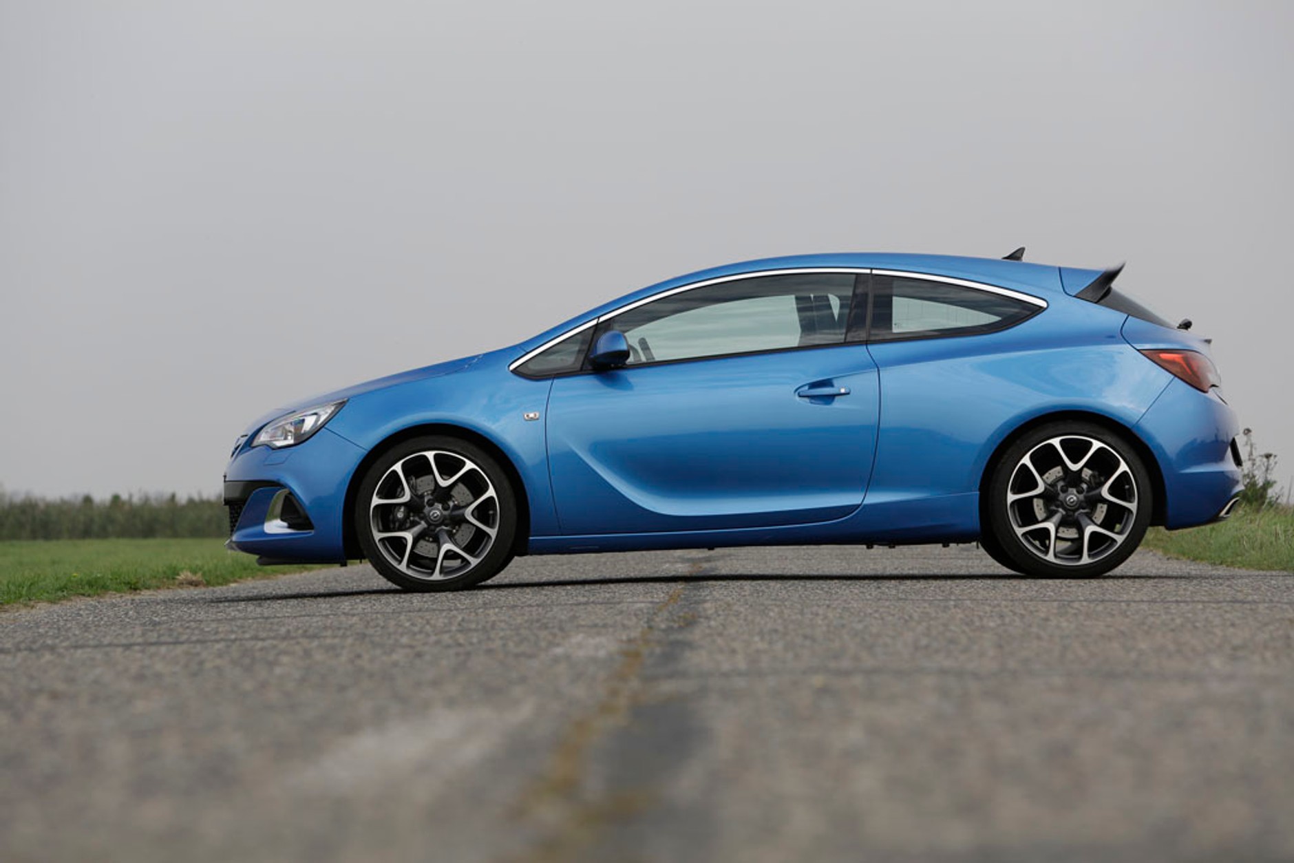 Opel Astra OPC