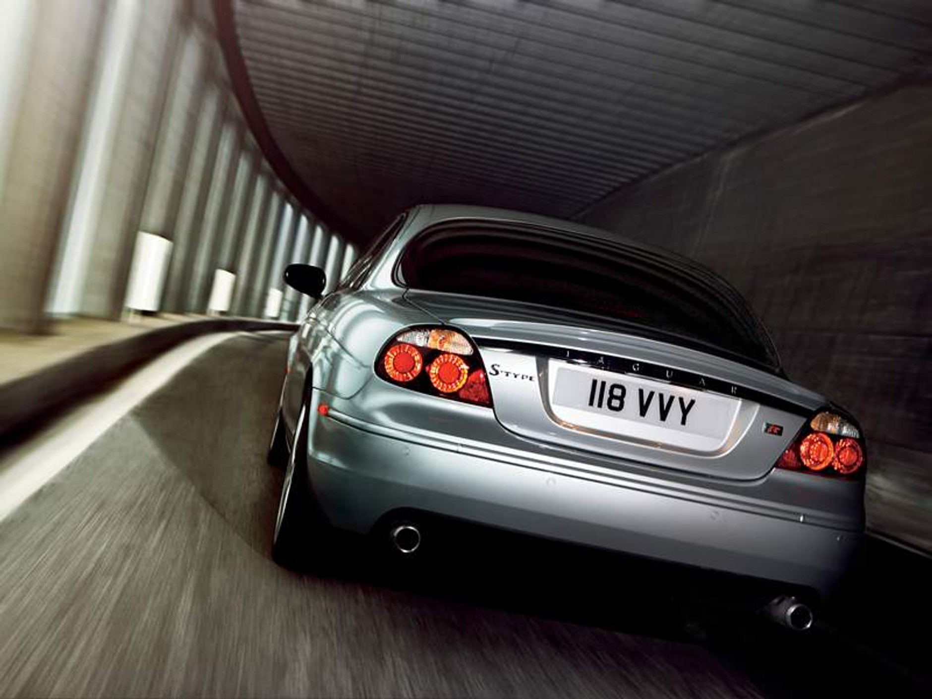 Jaguar: facelifting S-type