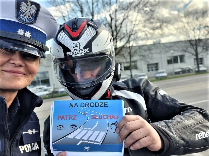 Policjanci przeprowadzili specjalną akcję. Zwracali uwagę na to, gdzie patrzyli