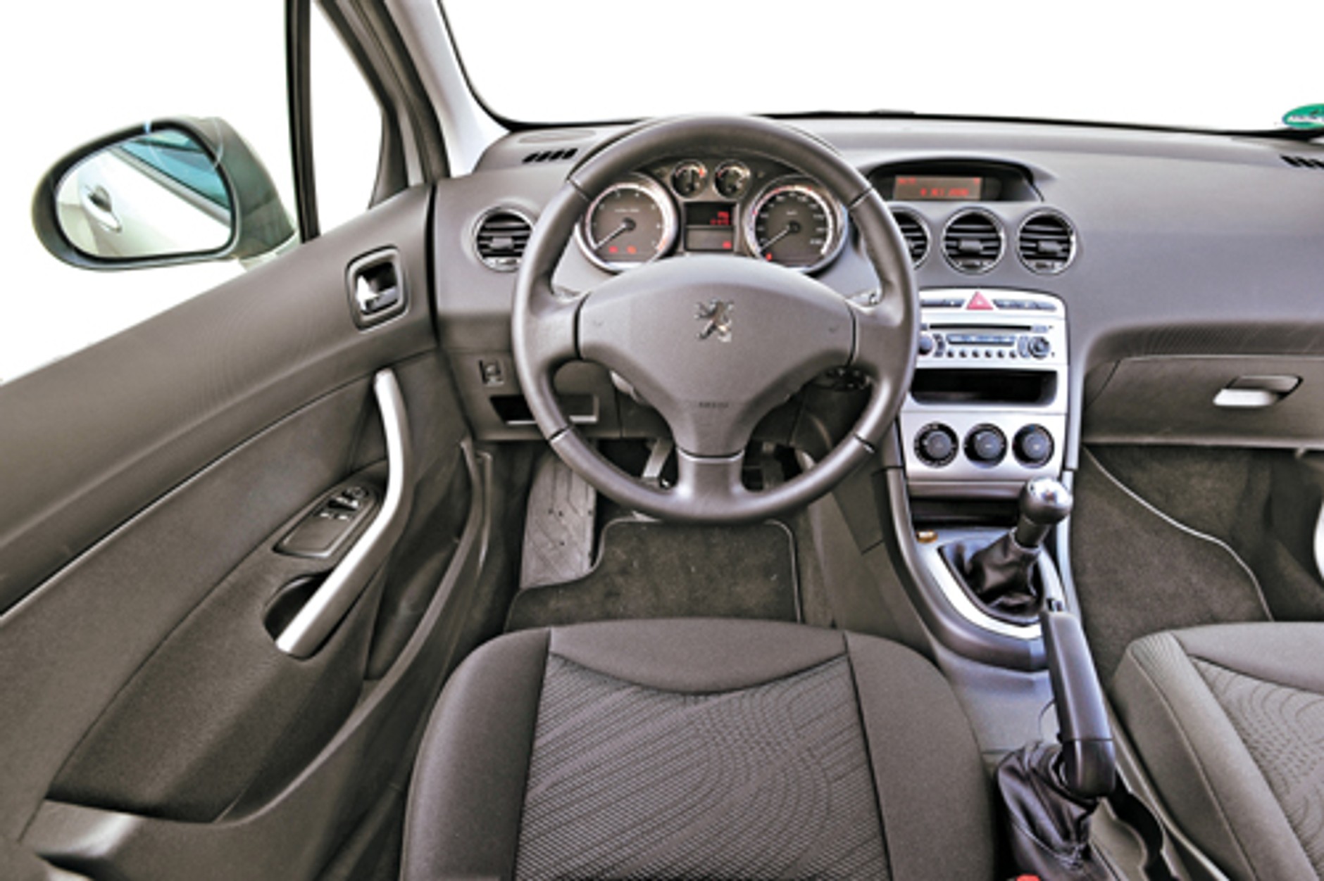 Ford Focus kontra Hyundai i30 CW, Opel Astra, Peugeot 308 SW, Skoda Octavia oraz VW Golf V - Test porównawczy kompaktowych kombi. Sprawdzamy które jest najlepsze