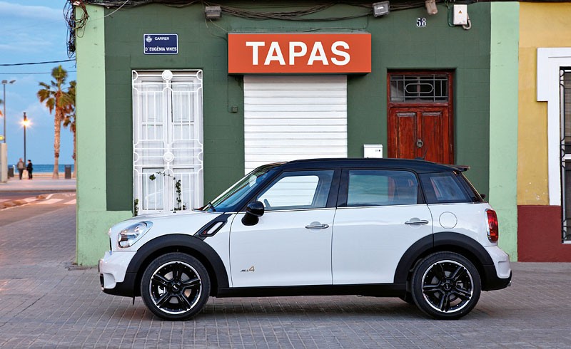 Genewa 2010: Mini Countryman odkryty przed czasem