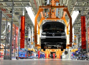 Fabryki w Polsce wyprodukowały o ponad 138 tys. aut mniej. Najgorsza sytuacja w Niemczech