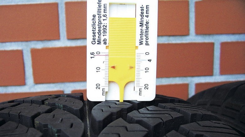 Opony bieżnikowane to idealne rozwiązanie na mniej zasobną kieszeń czy tylko gorszy substytut całkowicie nowej opony?