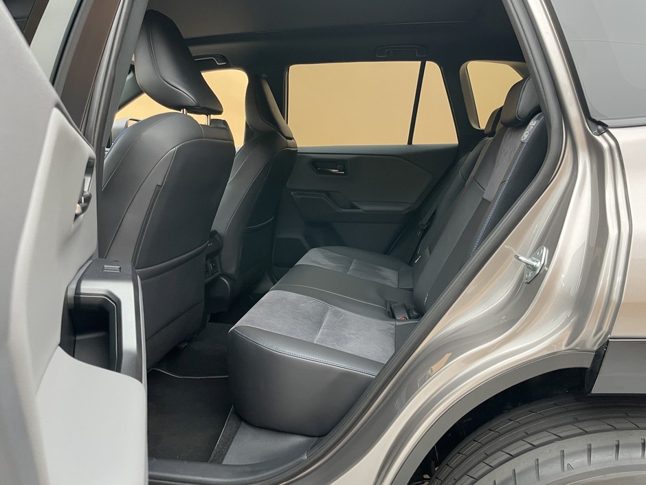 Nowa Toyota RAV4 (2025)