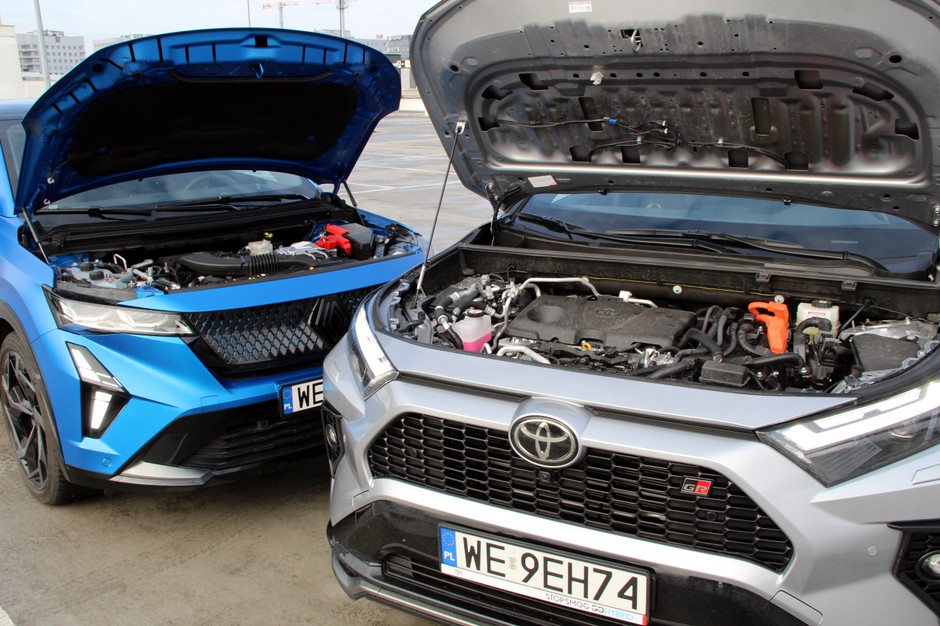 Renault Rafale E-Tech 300 kontra Toyota RAV4 Plug-In Hybrid