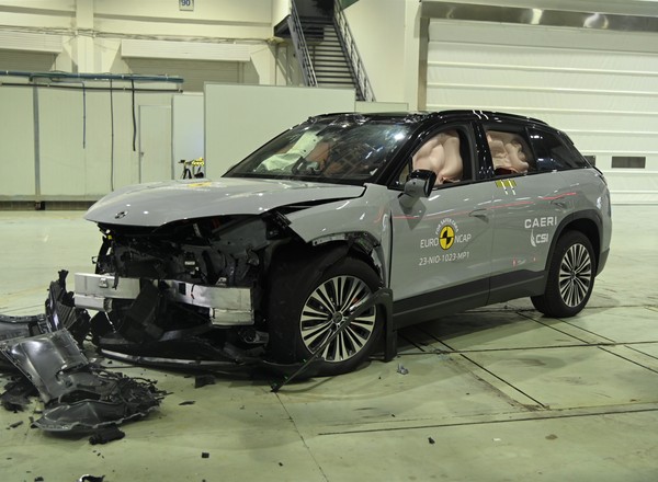 Euro NCAP zaostrza kryteria. Chińskie auto wyznacza trend w nowym teście [WIDEO]