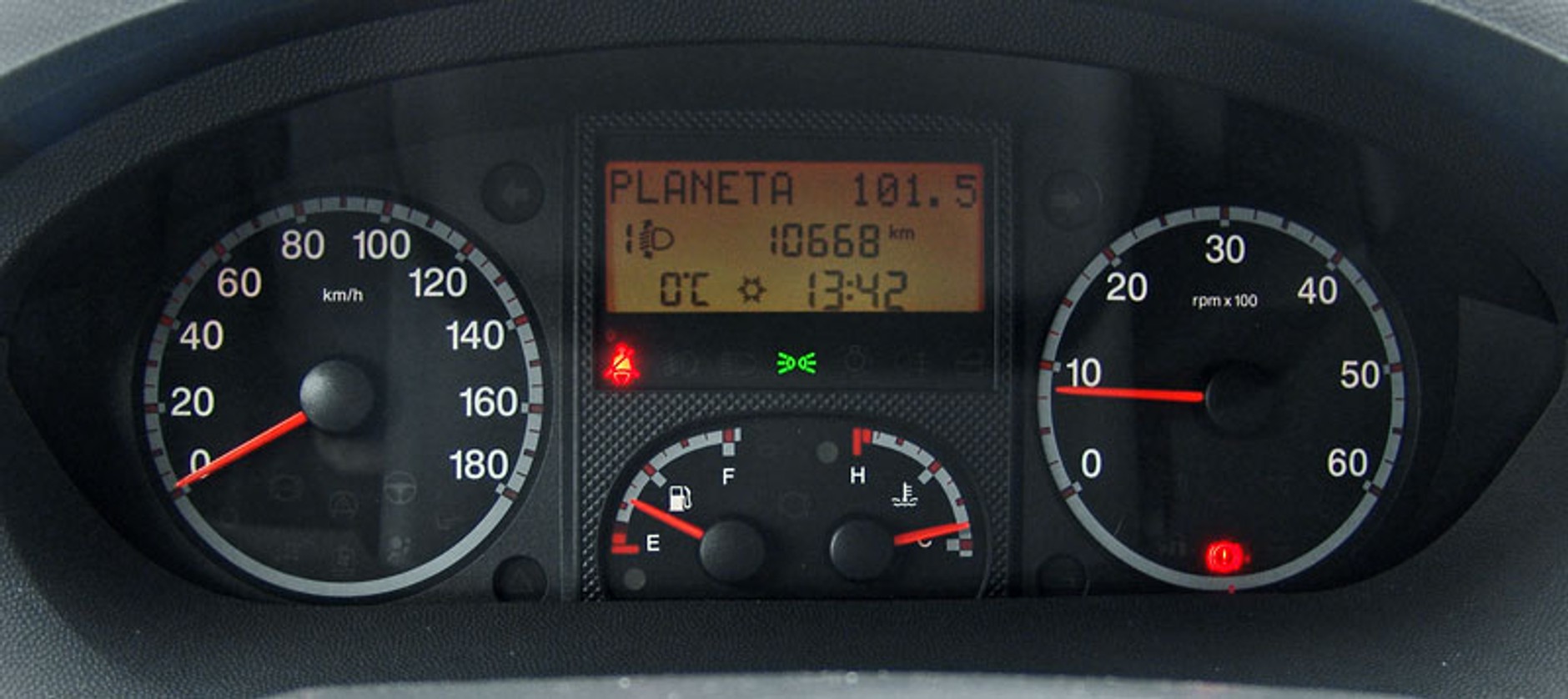 Citroën Jumper 2,2 HDi 120 Kombi: mały autobus i ciężarówka