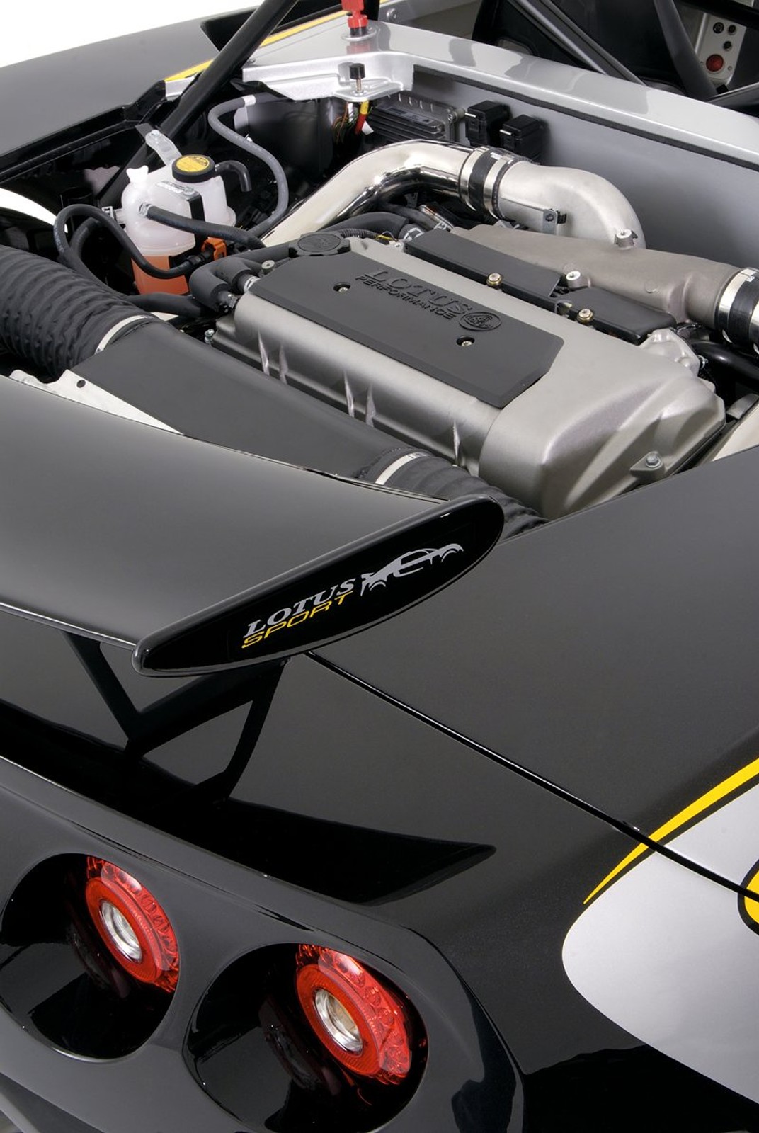 Lotus 2-Eleven: wyścigówką do supermarketu