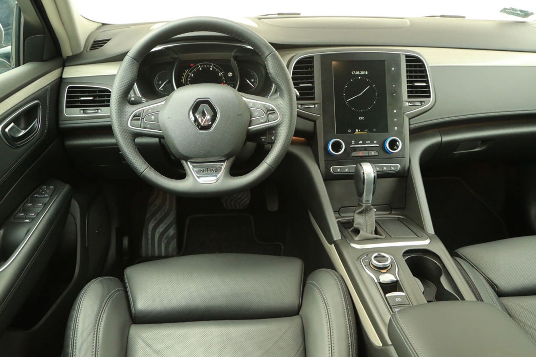 Renault Talisman kontra Skoda Superb - z ambicjami do klasy premium