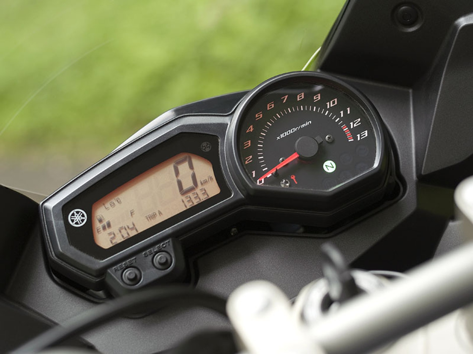 Yamaha XJ6 Diversion i XVS 950A Midnight Star - nowości na rok 2009