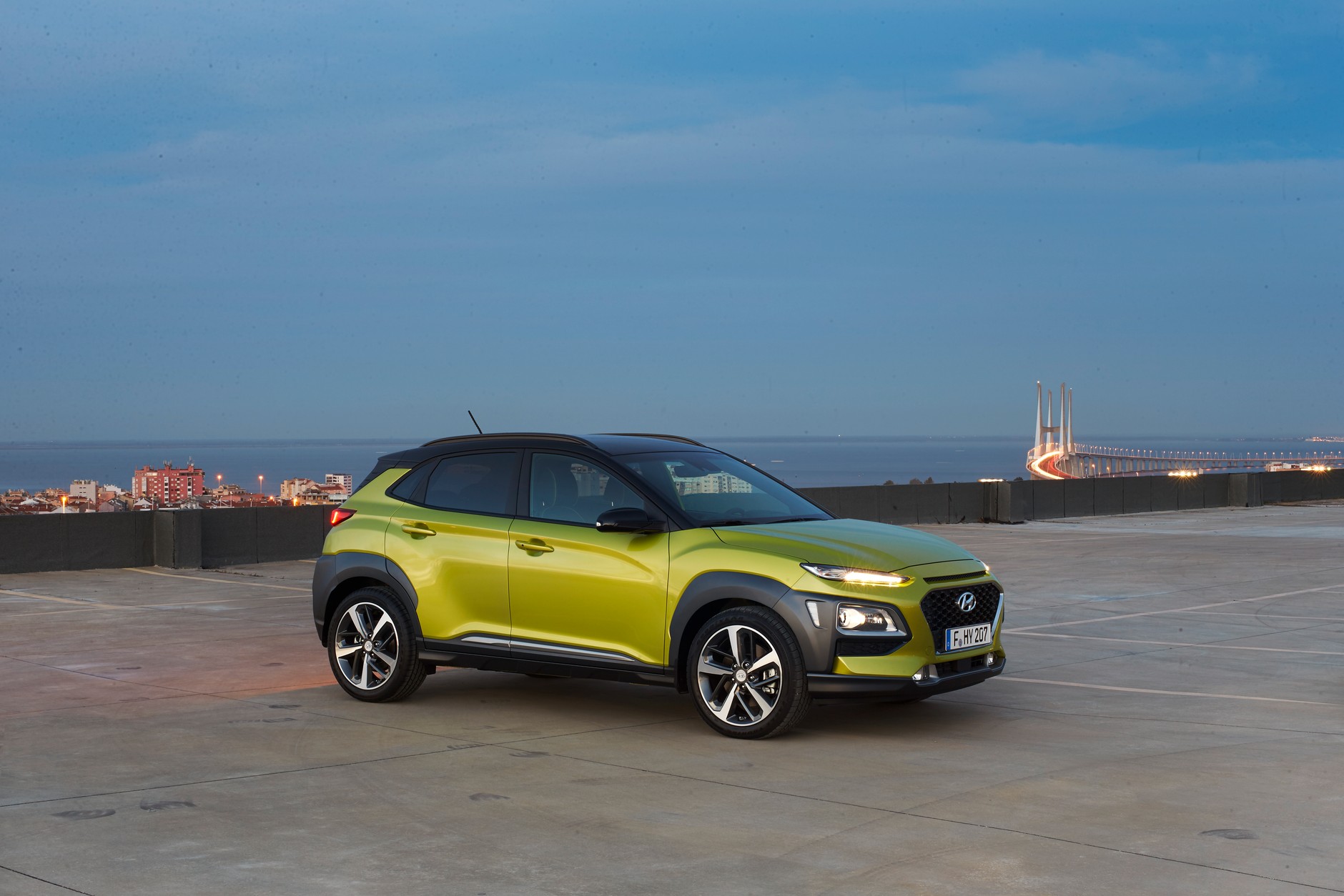 Hyundai Kona. Nazwa nieprzypadkowa - związana z Hawajami. W Polsce niezbyt trafiona