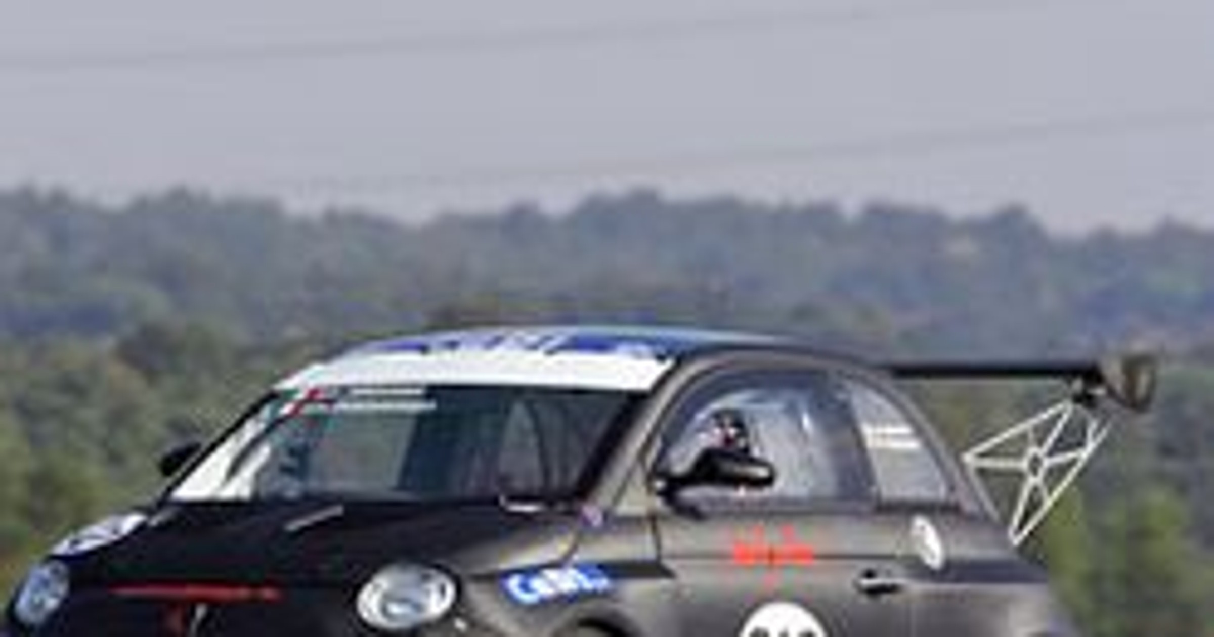 500 Corsa Cinquone by Romeo Ferraris: 320 koní dla Fiata 500