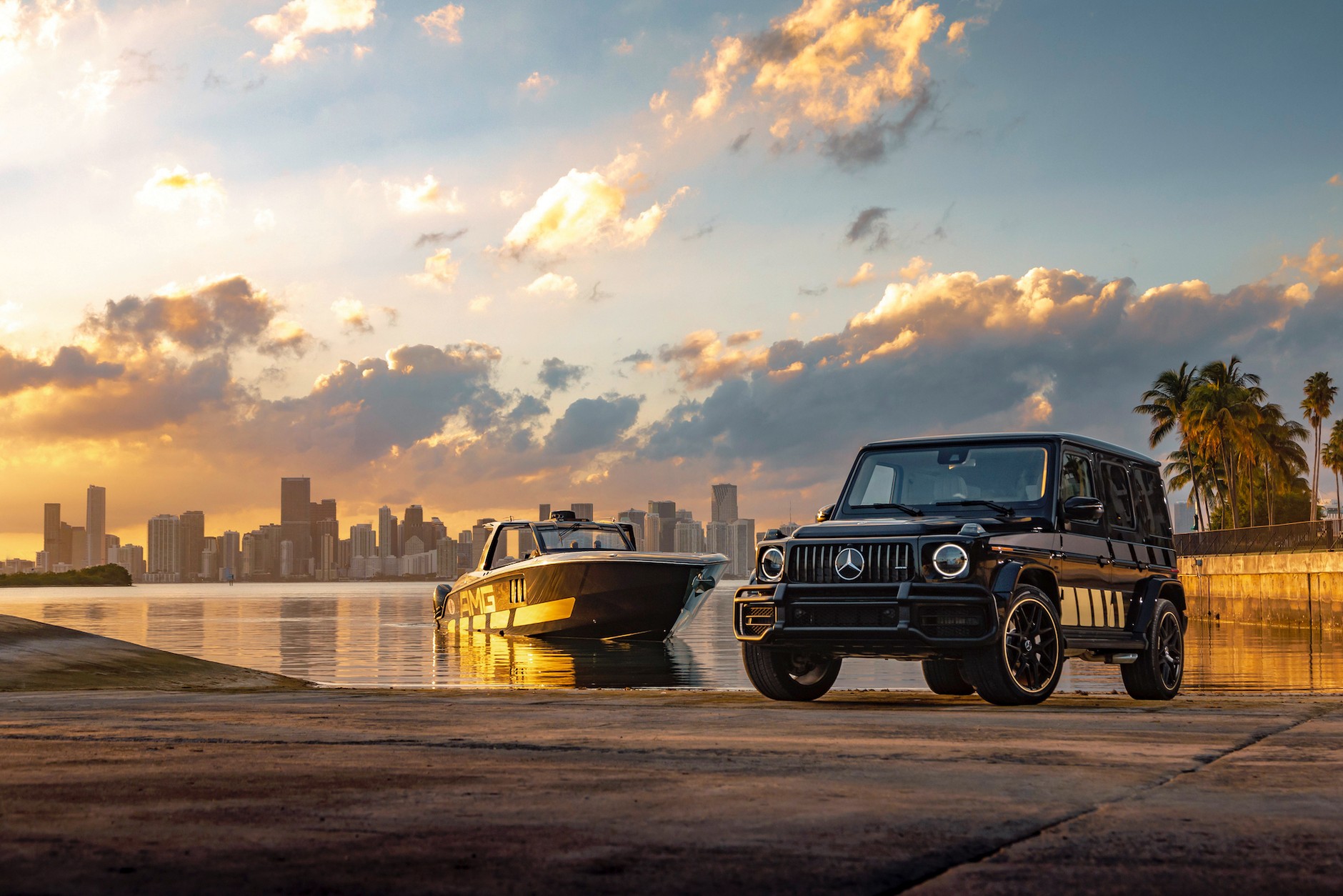 Luksusowa łódź Tirranna AMG Edition i  Mercedes-AMG G63 Cigarette Edition