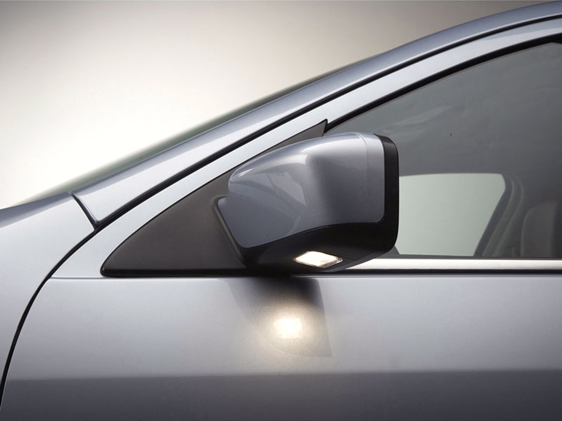 Los Angeles 2008: amerykański Ford Fusion w nowym wydaniu