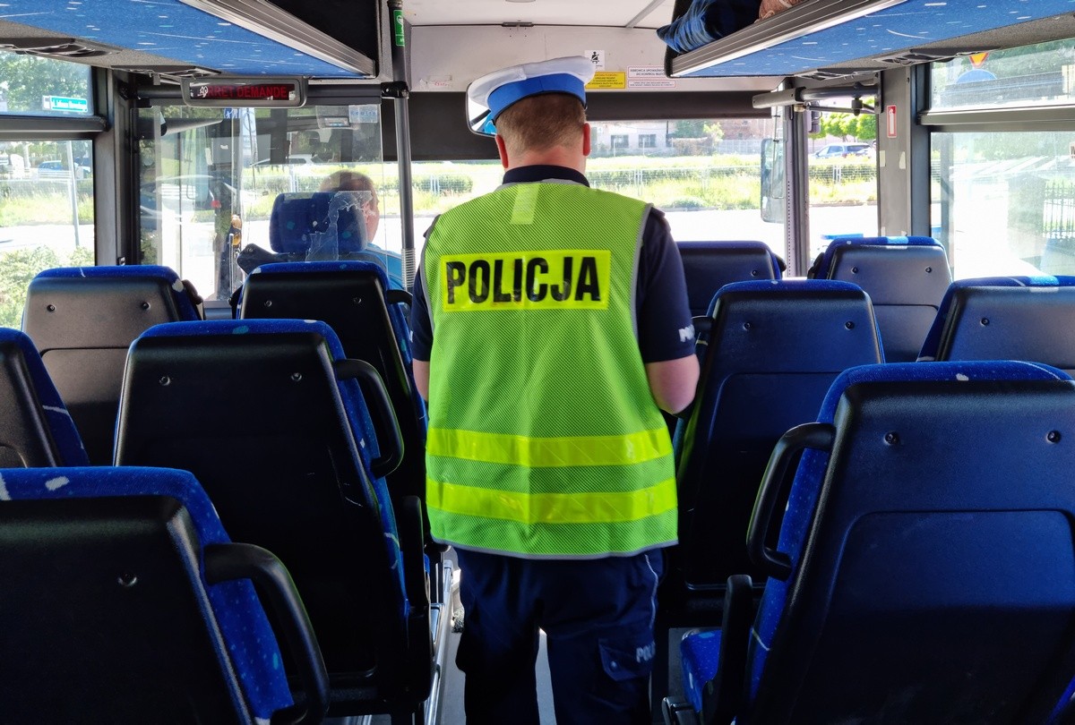 Kontrole autokarów przed wycieczkami prowadzą też inne służby