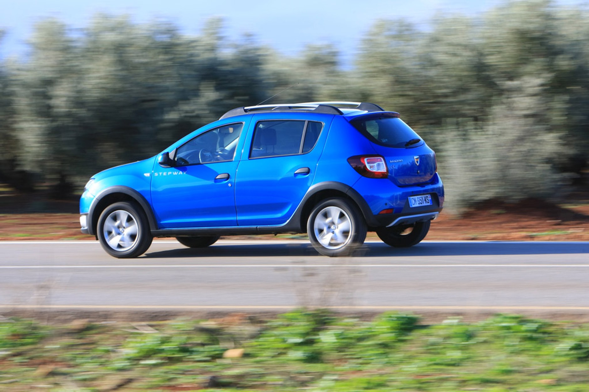 Dacia Sandero Stepway: Dacia w wersji ładnej - zdjęcia