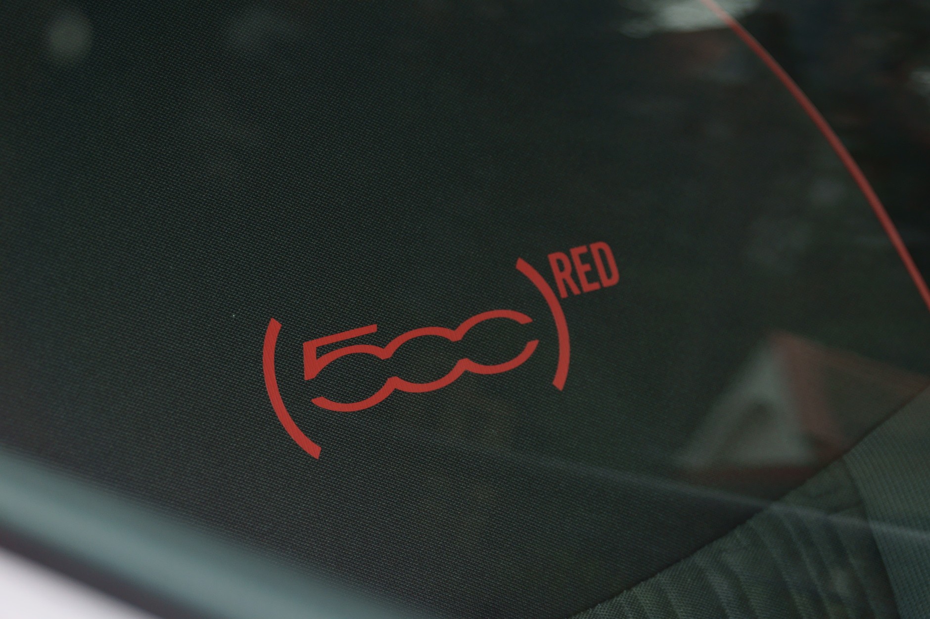 Fiat 500C 1.0 Hybrid (RED)