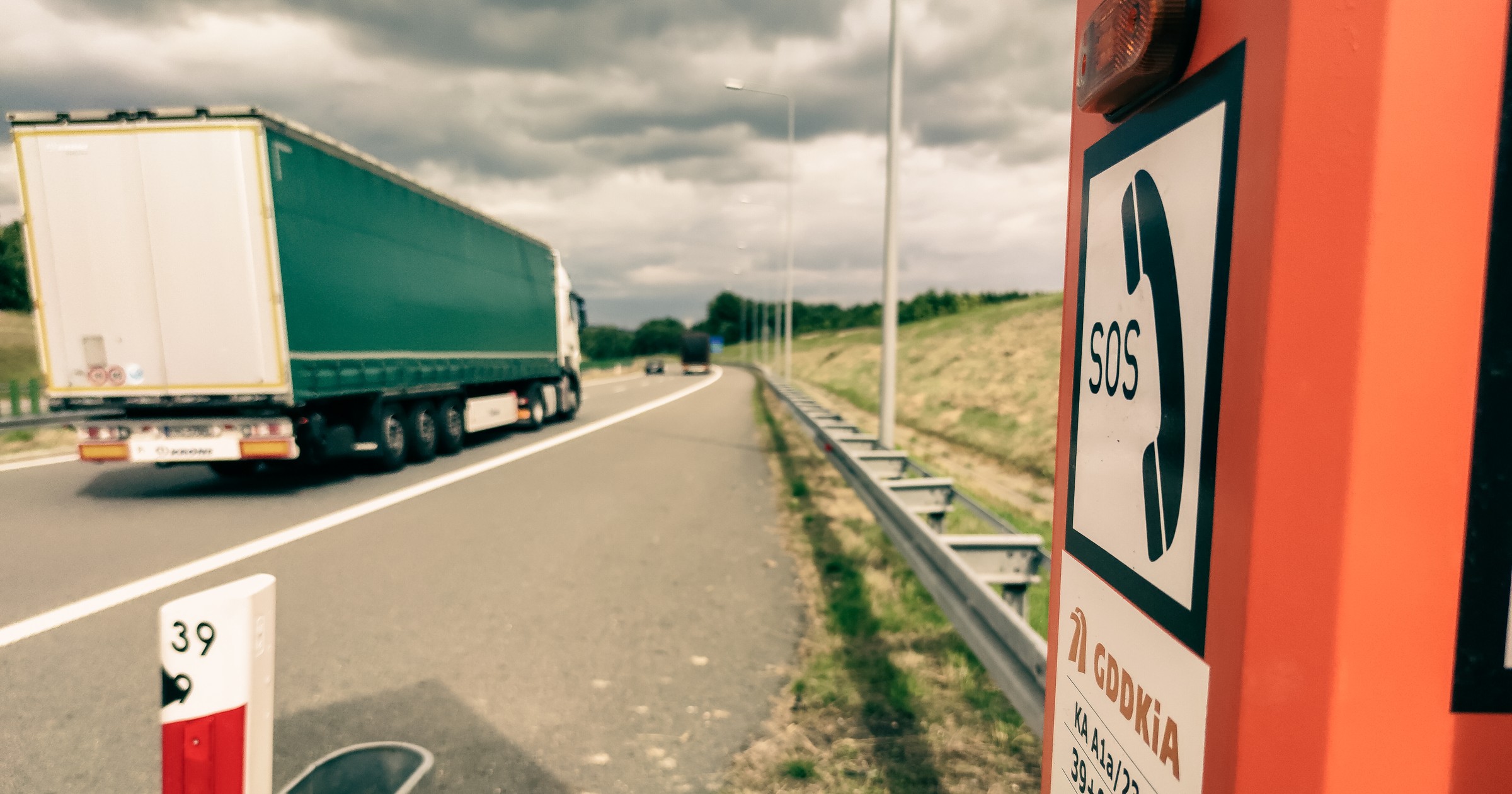 System łączności alarmowej autostrady A1 i A4