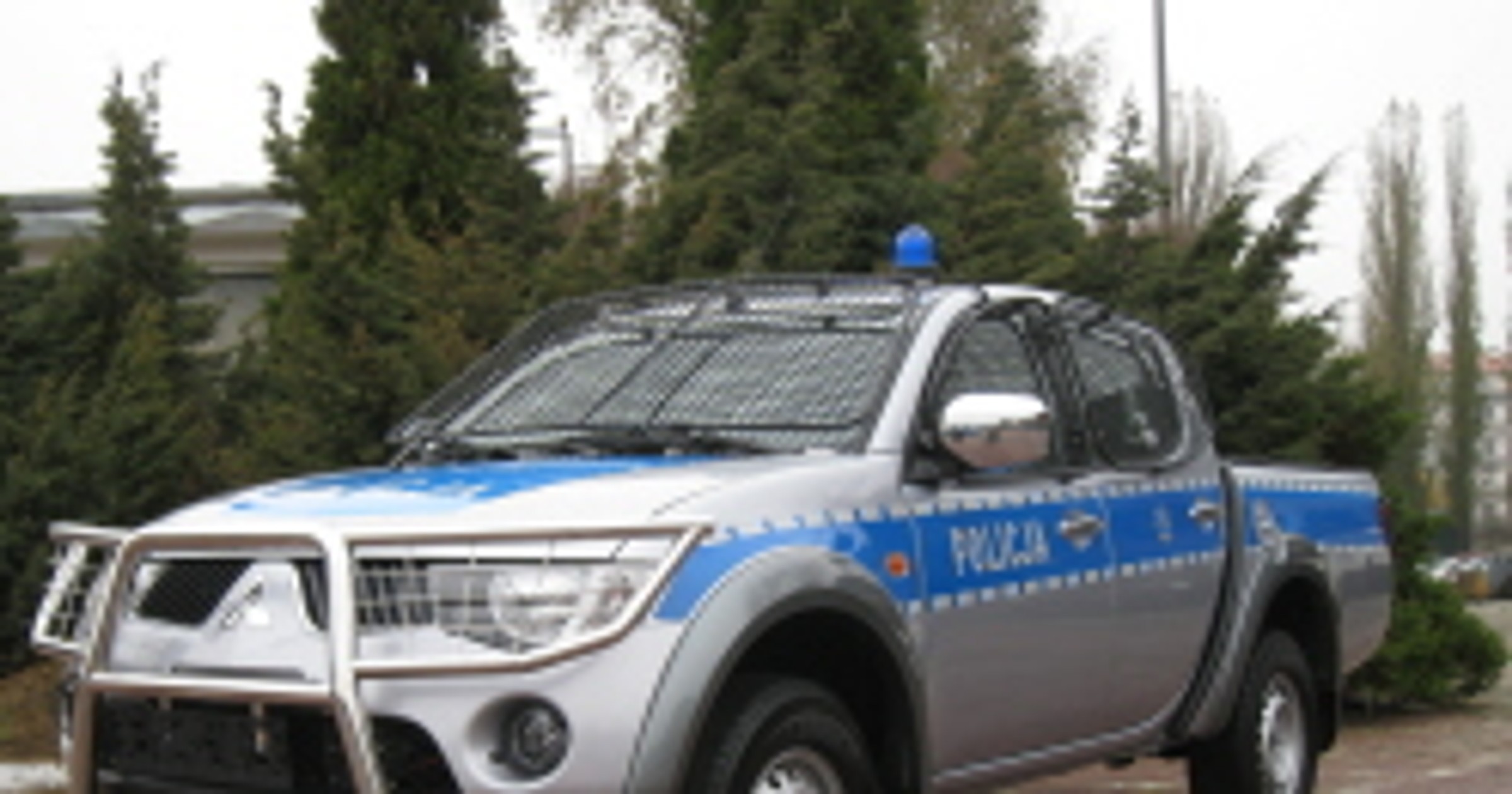 Policja dozbraja się - terenowe Mitsubishi na wyposażeniu