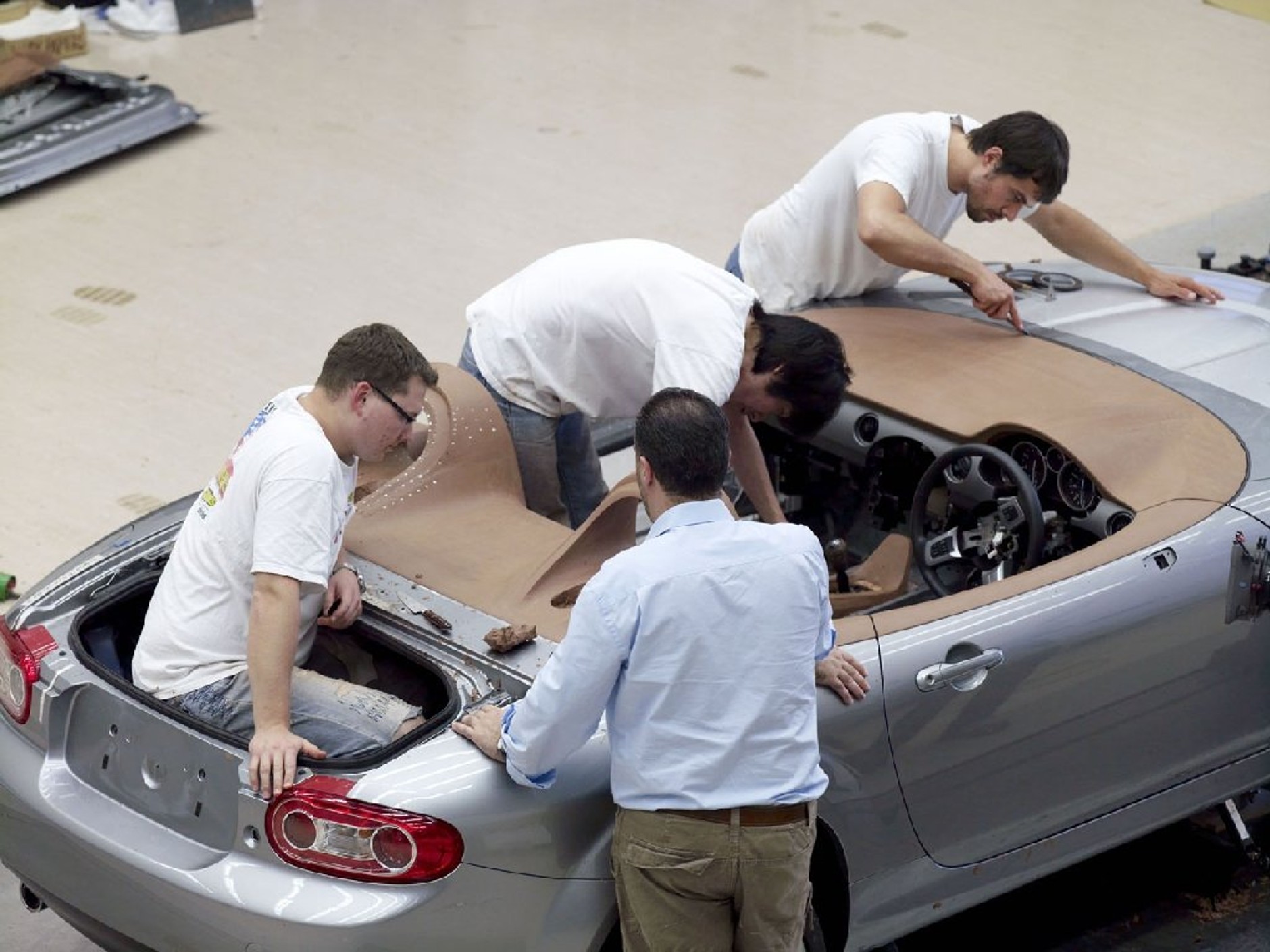 Mazda MX-5 Superlight - Oto jak powstała