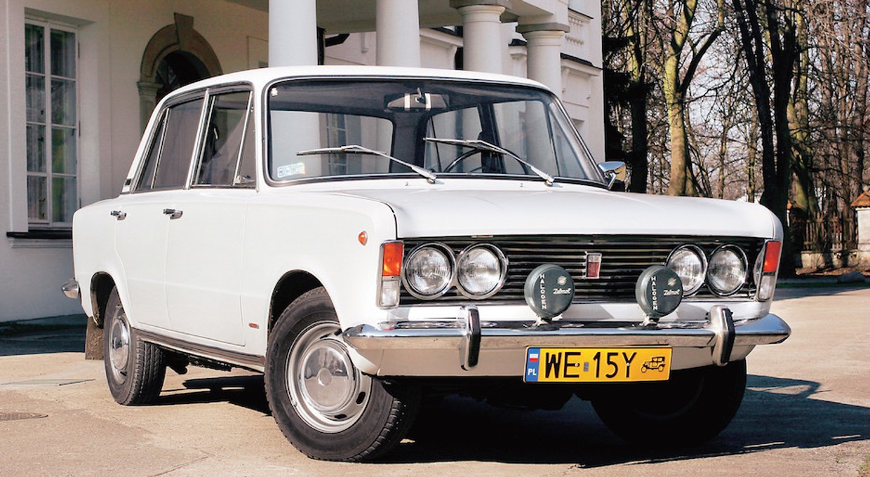 Polski Fiat 125p 1300 - klasyczny kredens (z archiwum Auto Świata)