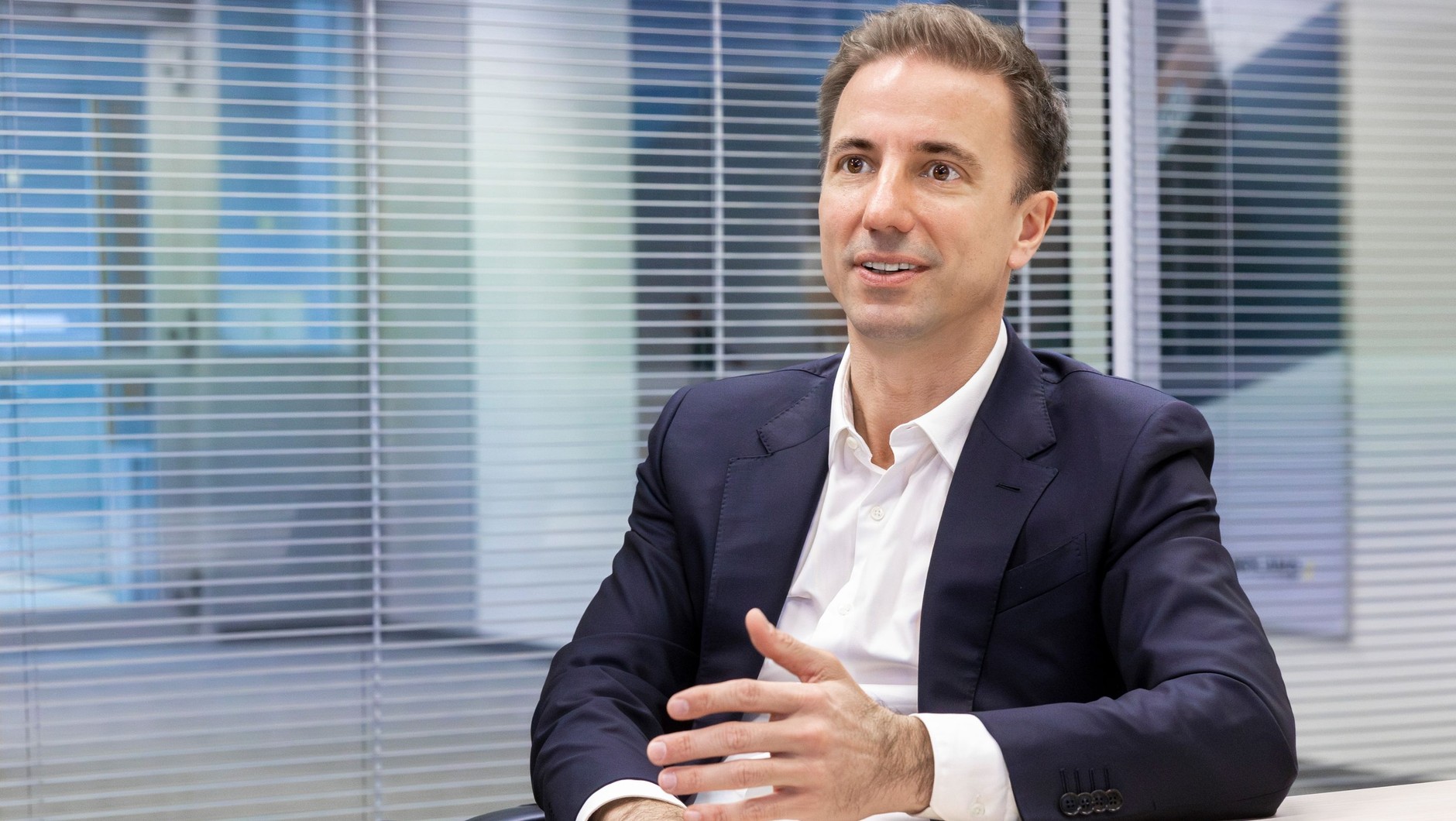 Dyrektor generalny Opla Florian Huettl
