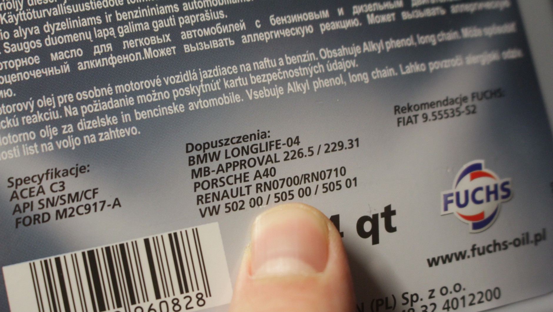 Normy producentów – jeśli na opakowaniu znajdziemy „naszą” normę, to znaczy, ze ten olej dopasowany jest do naszego auta niemal „na miarę”