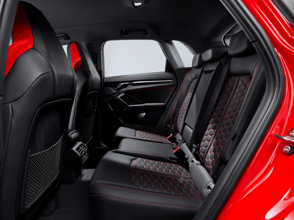 Audi RS Q3 – test na lodzie