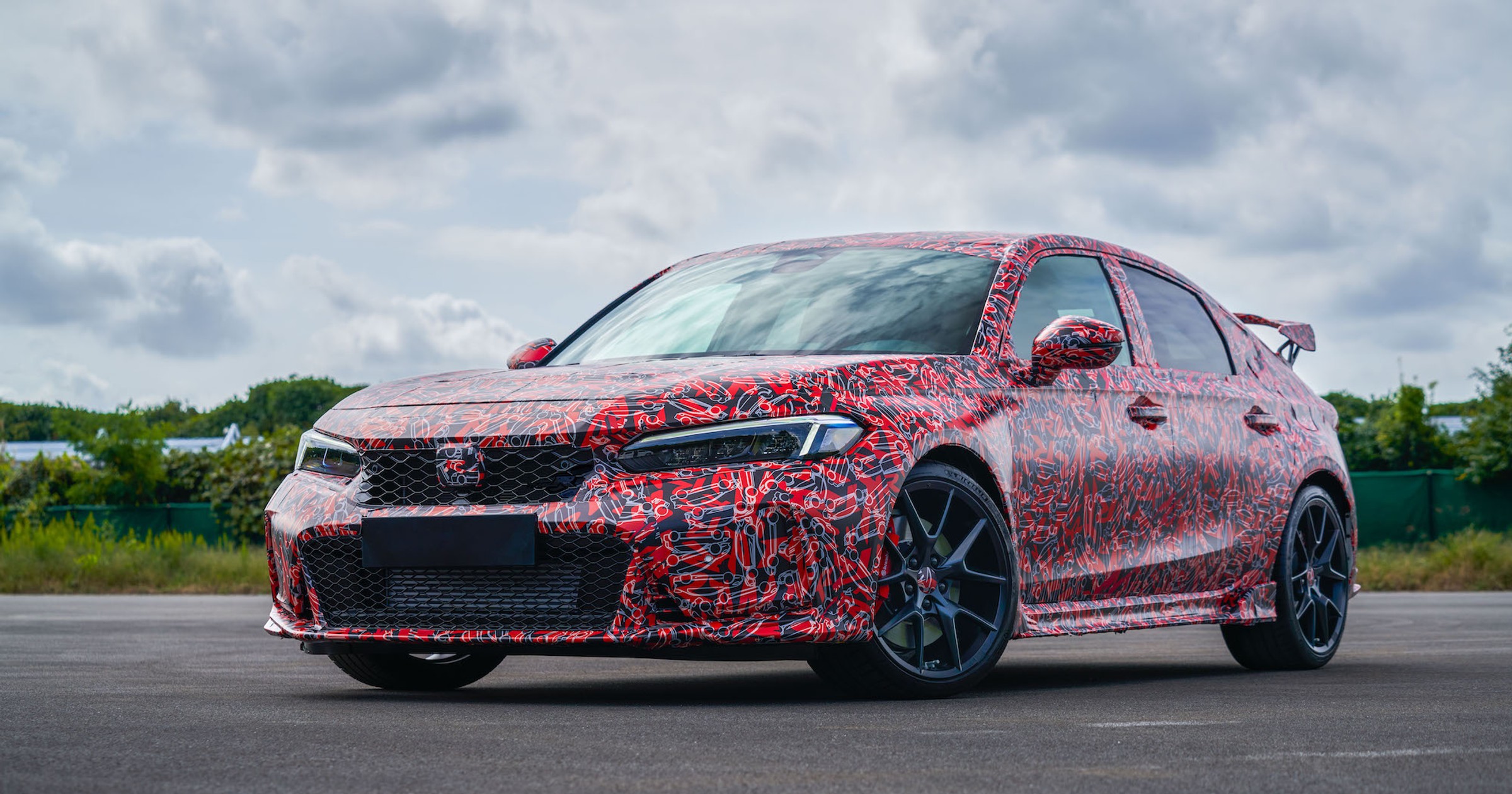 Honda Civic Type R 2023 w kamuflażu