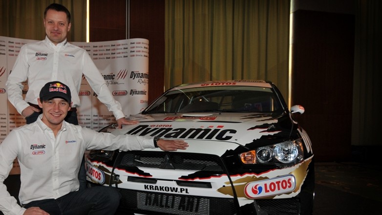 Kościuszko testuje nowego Lancera EVO X