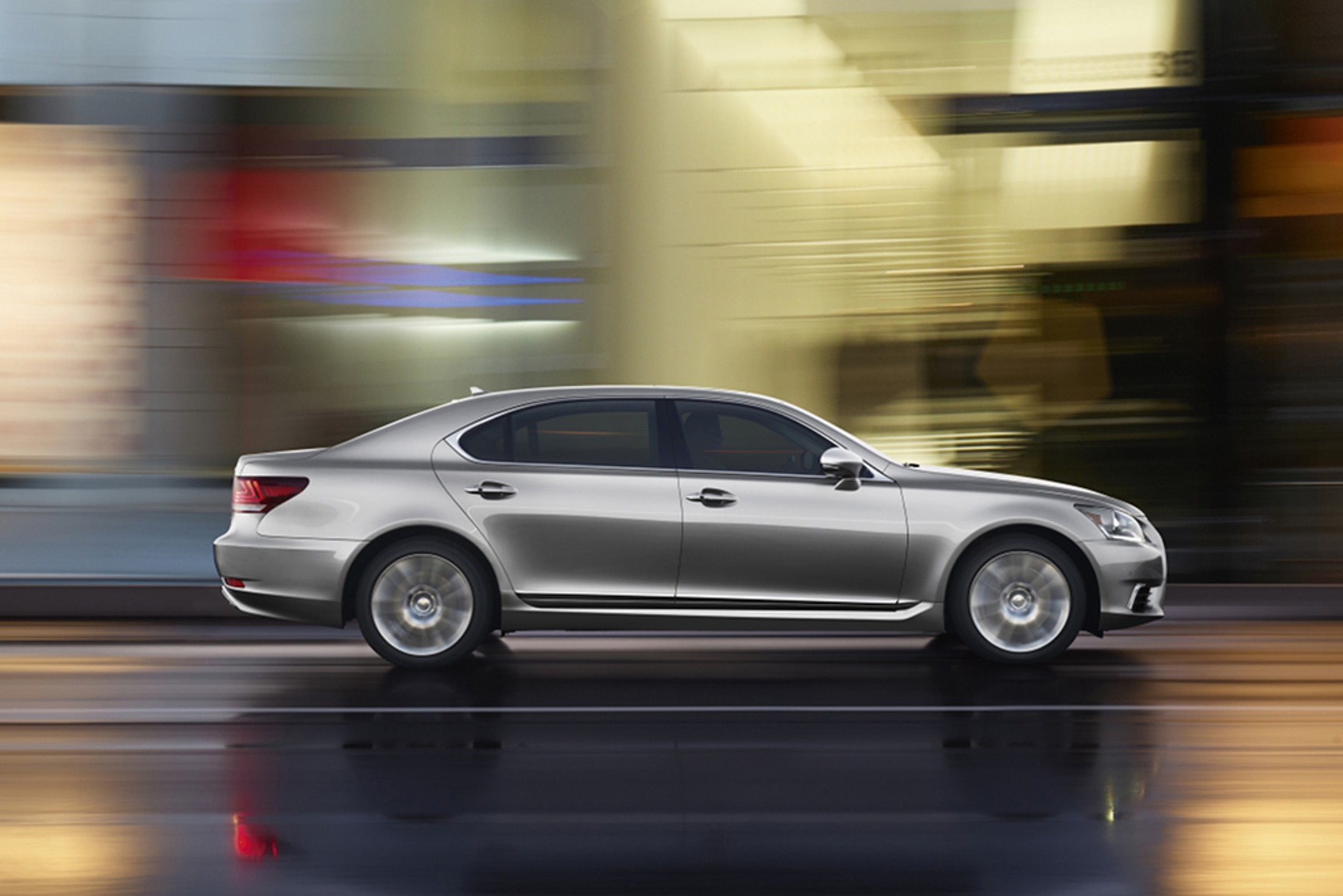 Nowy Lexus LS od 449 200 zł