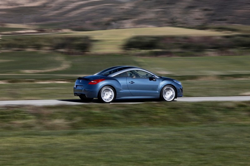 Peugeot RCZ – z pięknem trzeba obcować