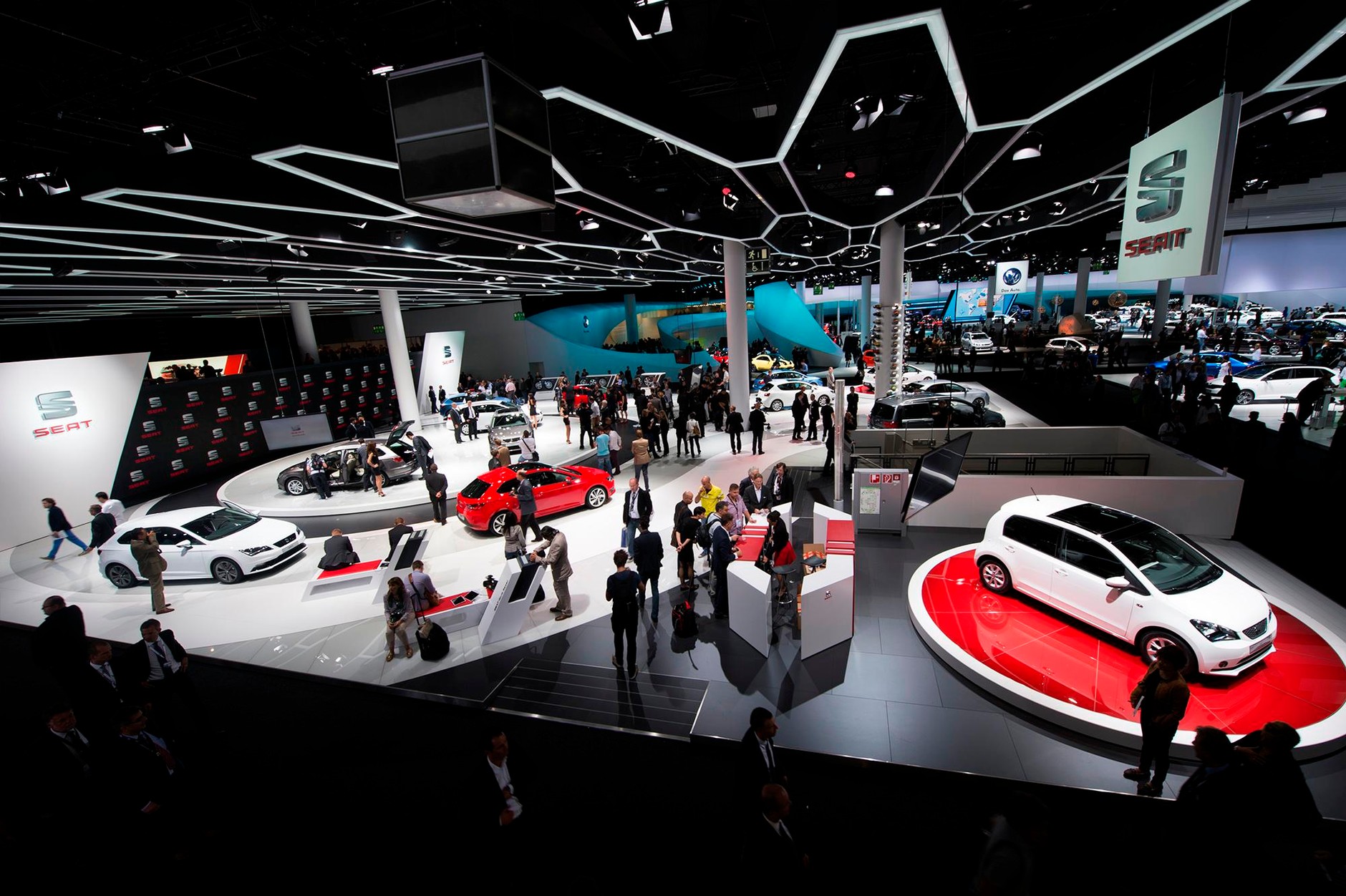 Leon ST gwiazdą Seata na salonie we Frankfurcie