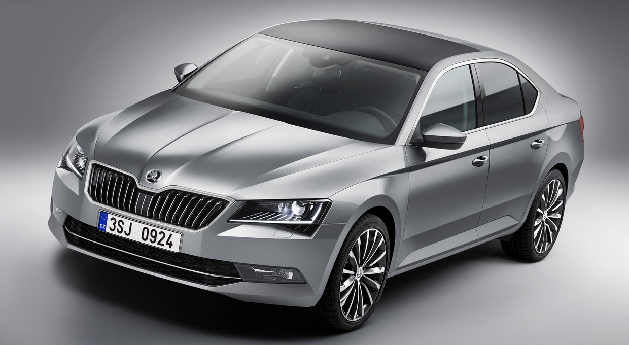 Nowa Škoda Superb za 79,5 tys. zł